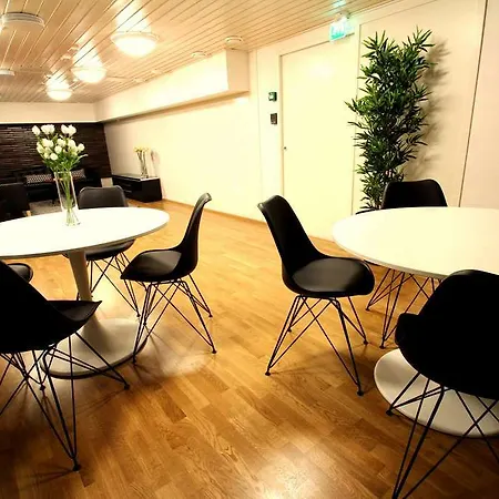 Hotel Forenom Aphtl Herttoniemi